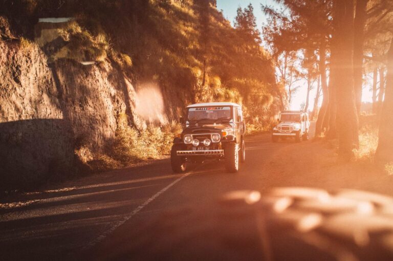 Cara Menyewa Jeep dan Maksimalkan Waktu Petualangan Anda di Dieng