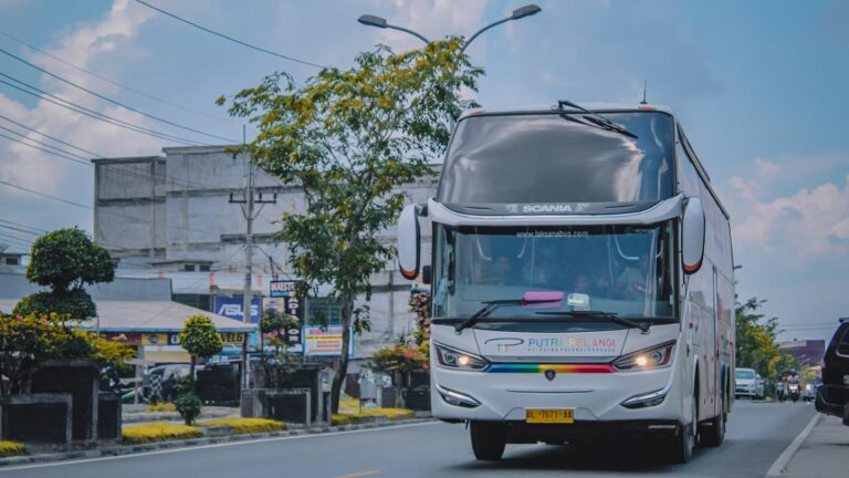 5 Kesalahan yang Harus Dihindari Saat Menyewa Bus untuk Acara