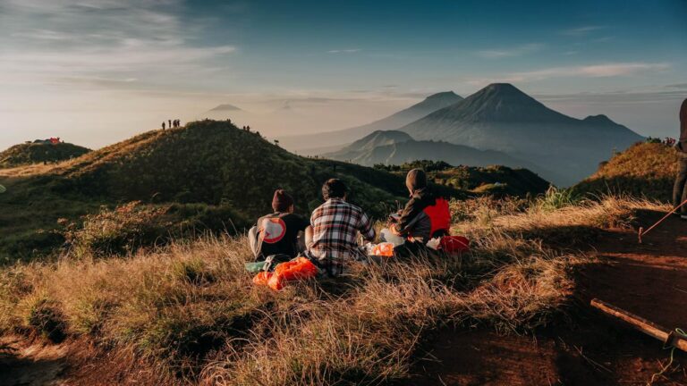 Tips Berpetualang di Alam Liar Wonosobo dengan Aman