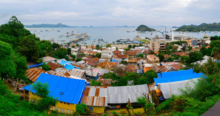 Tips Mengunjungi Desa Wisata Tradisional di Labuan Bajo