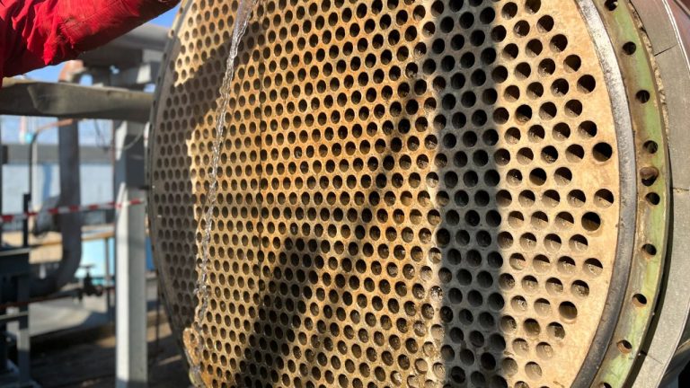 Keuntungan Shell and Tube Heat Exchanger dalam Proses Pemanasan