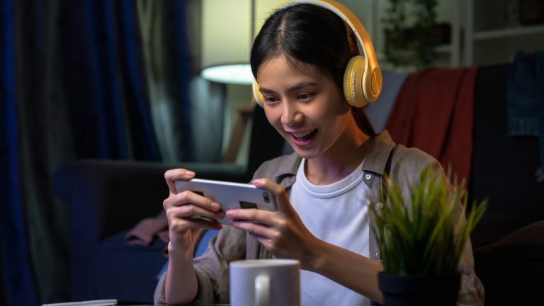 Tips Aman Melakukan Top Up Game Via DompetGame